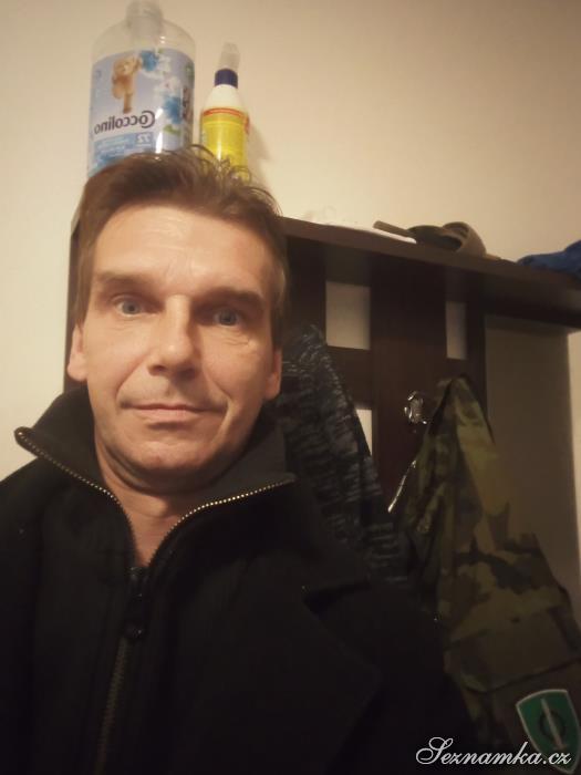 muž, 42 let, Pardubice
