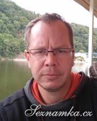 muž, 44 let, Hradec Králové