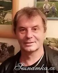 muž, 64 let, Benešov