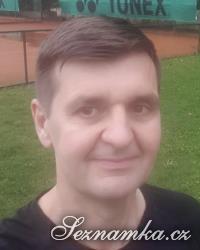 muž, 55 let, Hradec Králové