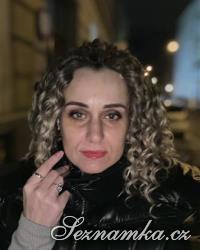 žena, 44 let, Praha