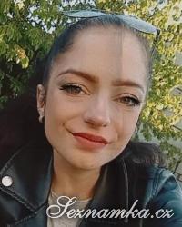 žena, 23 let, Hradec Králové